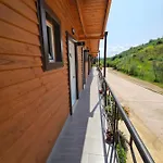 Hotel Bujtina Zejtaria Agroturizem Belsh