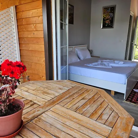 Hotel Bujtina Zejtaria Agroturizem